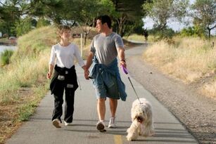 Outdoor walking with frequent back pain